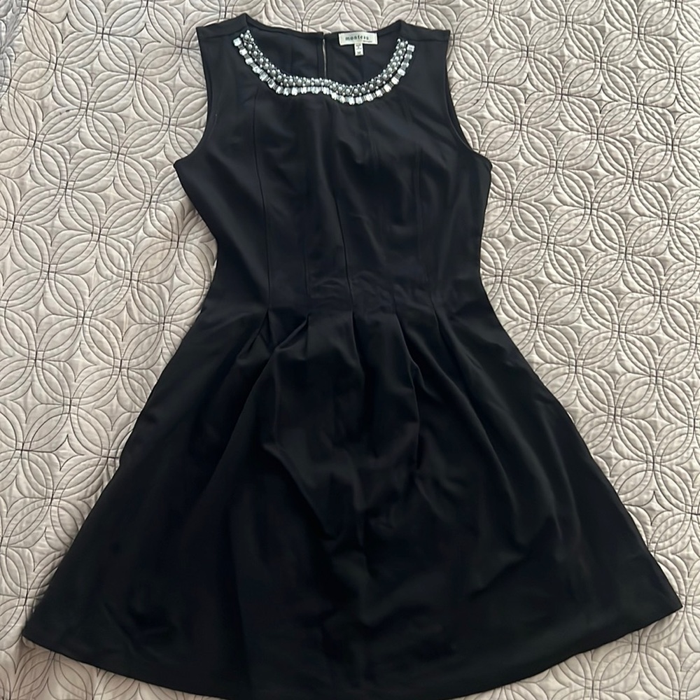 Monteau size M little black dress